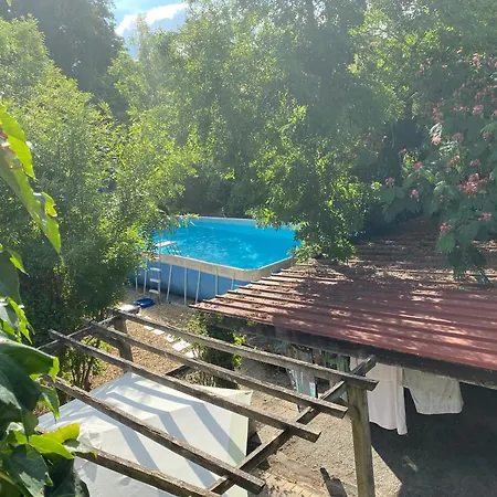 Spacious With Pool In Pretty Village Σπίτι διακοπών